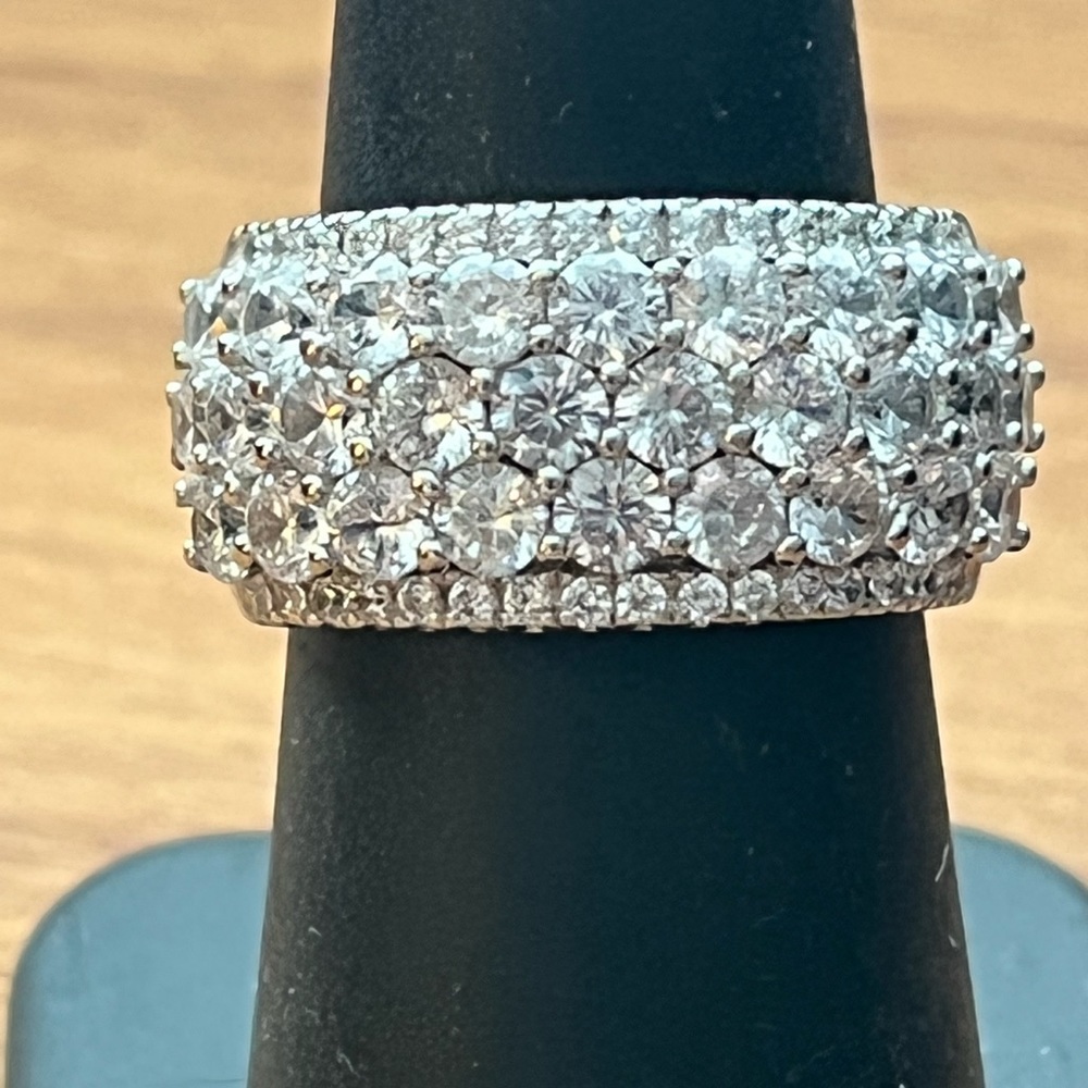 Gorgeous 925 Ring - image 2